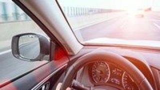 5G,駛上,打通,聯(lián)網(wǎng),聰明,智能 “智能車”駛上“聰明路” 5G車聯(lián)網(wǎng)打通兩個萬億產(chǎn)業(yè)
