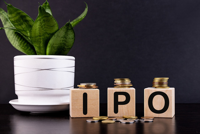 55,IPO,150,火線,套牢,幾何 55家終止IPO企業(yè)套牢150億“火線資金” 政策收緊對(duì)一級(jí)市場(chǎng)融資影響幾何