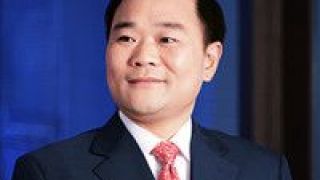 換電,李書福,電動汽車,加大,體系,建議 李書福：建議加大電動汽車換電體系建設