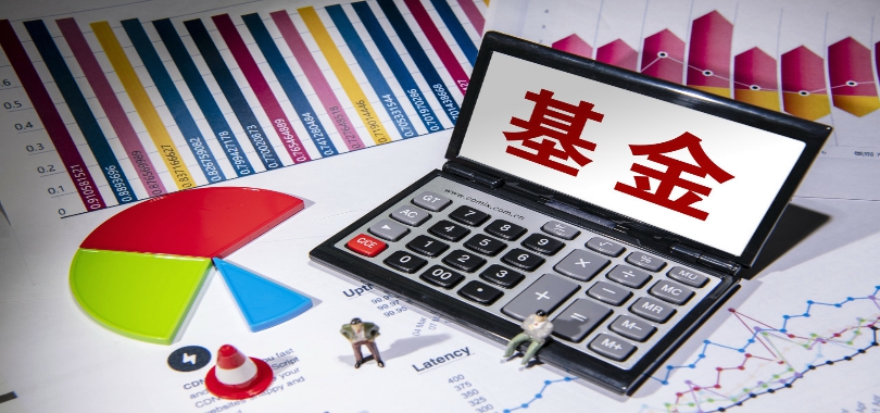270000000,周歲,見證,生日,度過,共同 在270000000人（次）的共同見證下，這只消費基金度過了十周歲生日