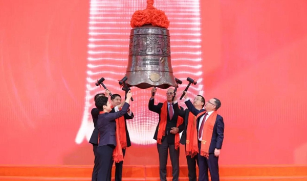 罐式,50,市占率,環(huán)科,中集,集裝箱 中集環(huán)科創(chuàng)業(yè)板上市：罐式集裝箱行業(yè)全球市場份額超50% 市占率排名連續(xù)多年第一