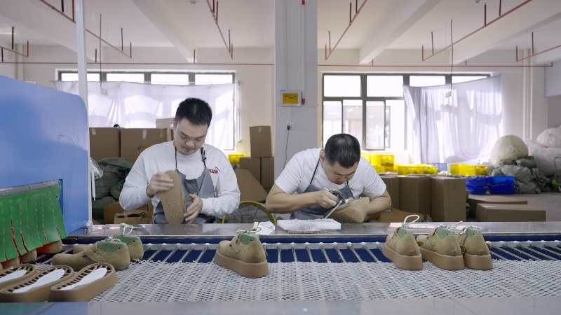 新質(zhì),高質(zhì)量,多多,商家,深化,權(quán)益 拼多多高質(zhì)量發(fā)展戰(zhàn)略再升級：成立“商家權(quán)益保護委員會”，深化新質(zhì)供給